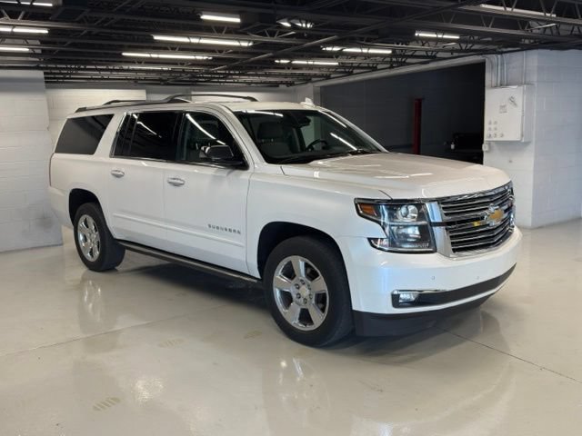 Used 2018 Chevrolet Suburban Premier AWD/4WD image 3