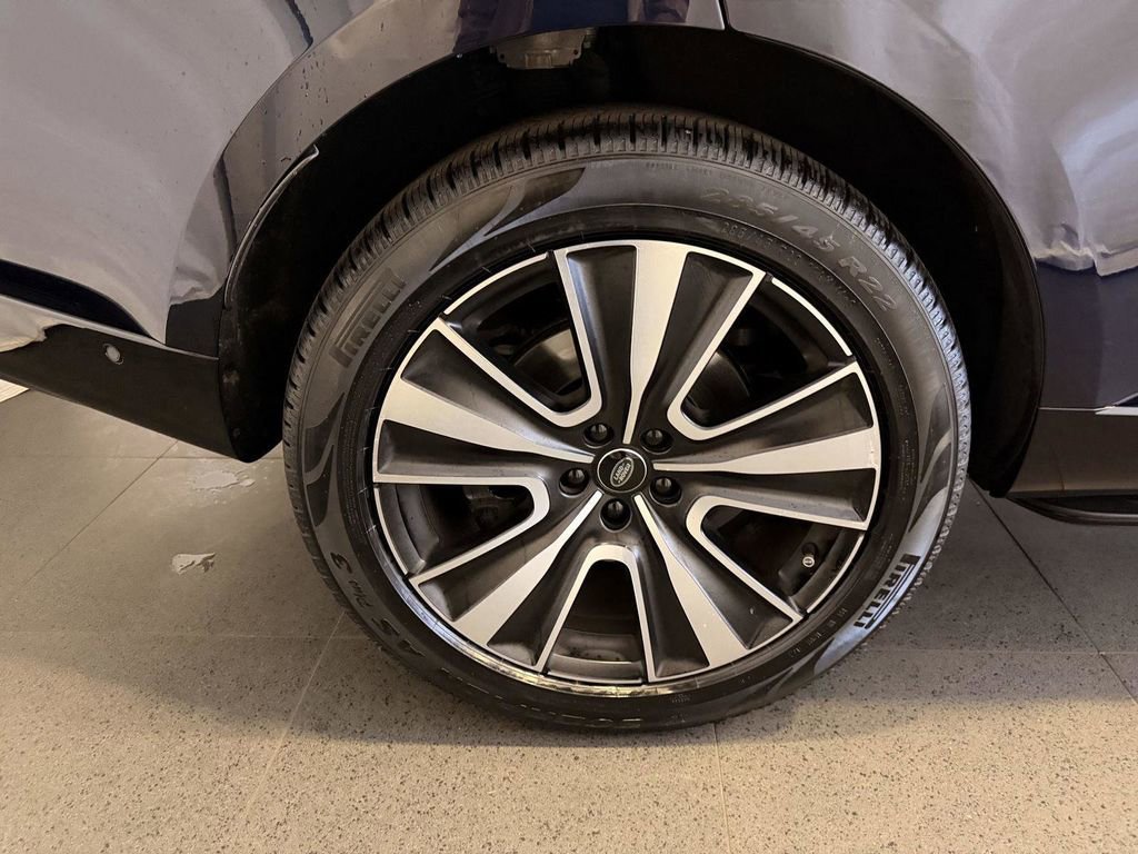 Used 2023 Land Rover Range Rover SE AWD/4WD image 12