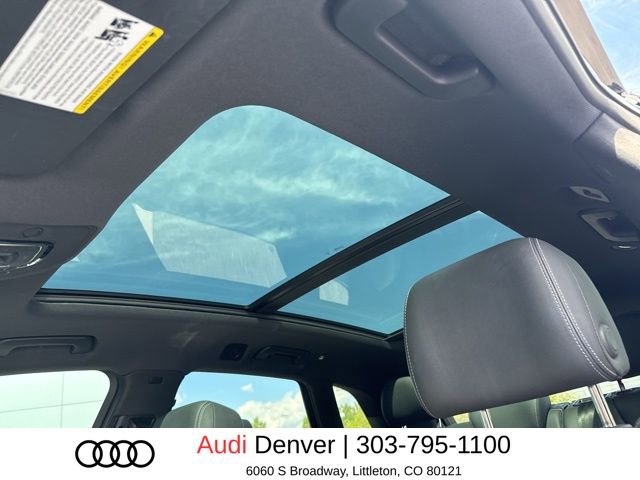Used 2024 Audi Q5 e Premium Plus w/ Premium Plus Package AWD/4WD image 13