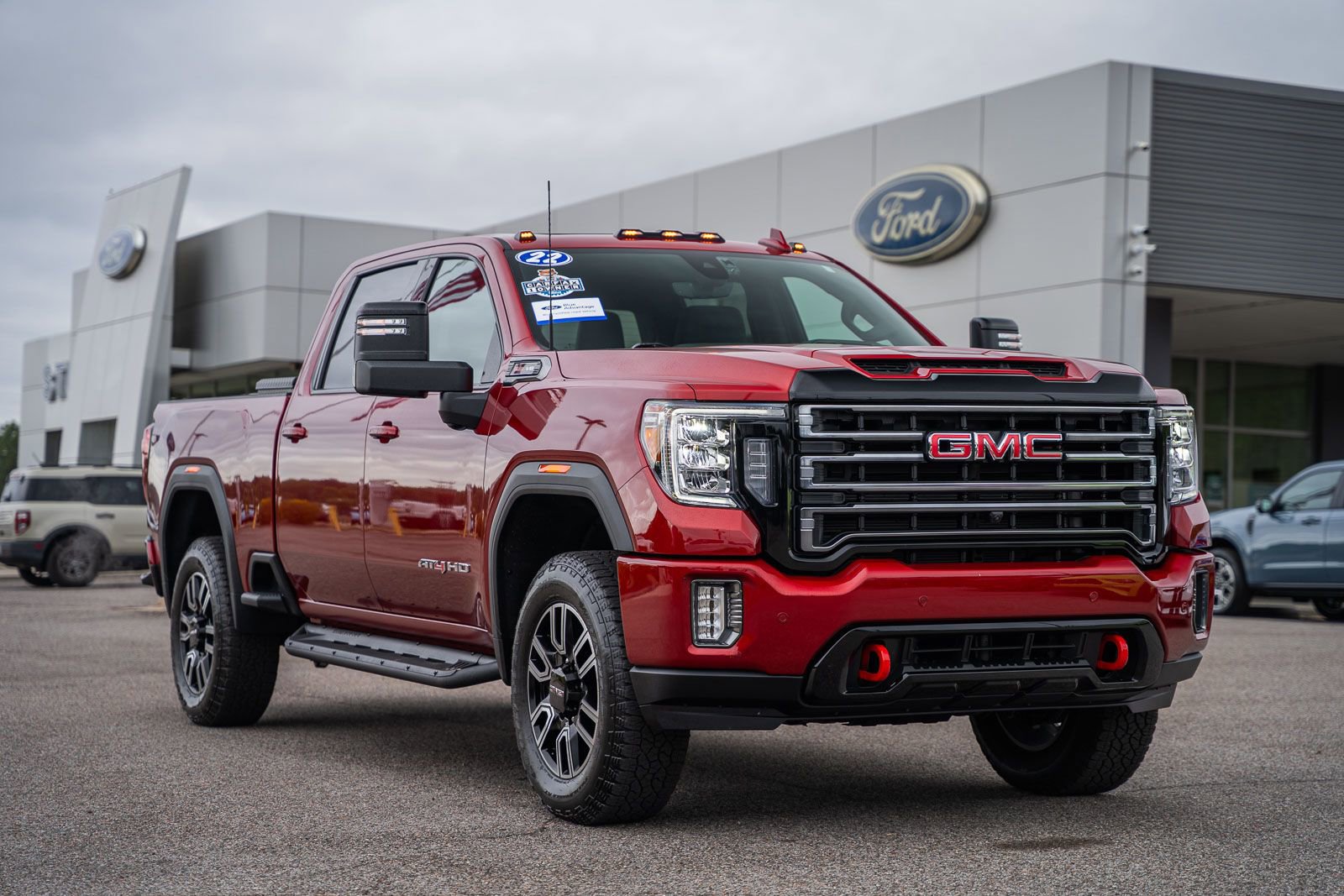 Used 2022 GMC Sierra 2500 AT4 w/ AT4 Premium Plus Package