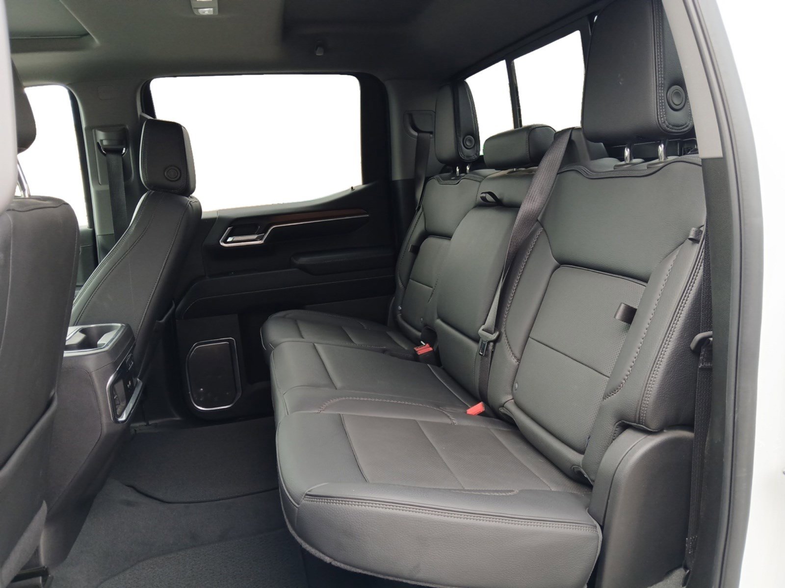 Used 2024 GMC Sierra 1500 Denali w/ Denali Reserve Package image 13