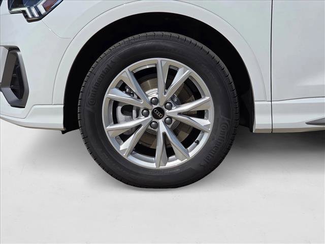 New 2025 Audi Q3 2.0T Premium w/ Convenience Package image 9