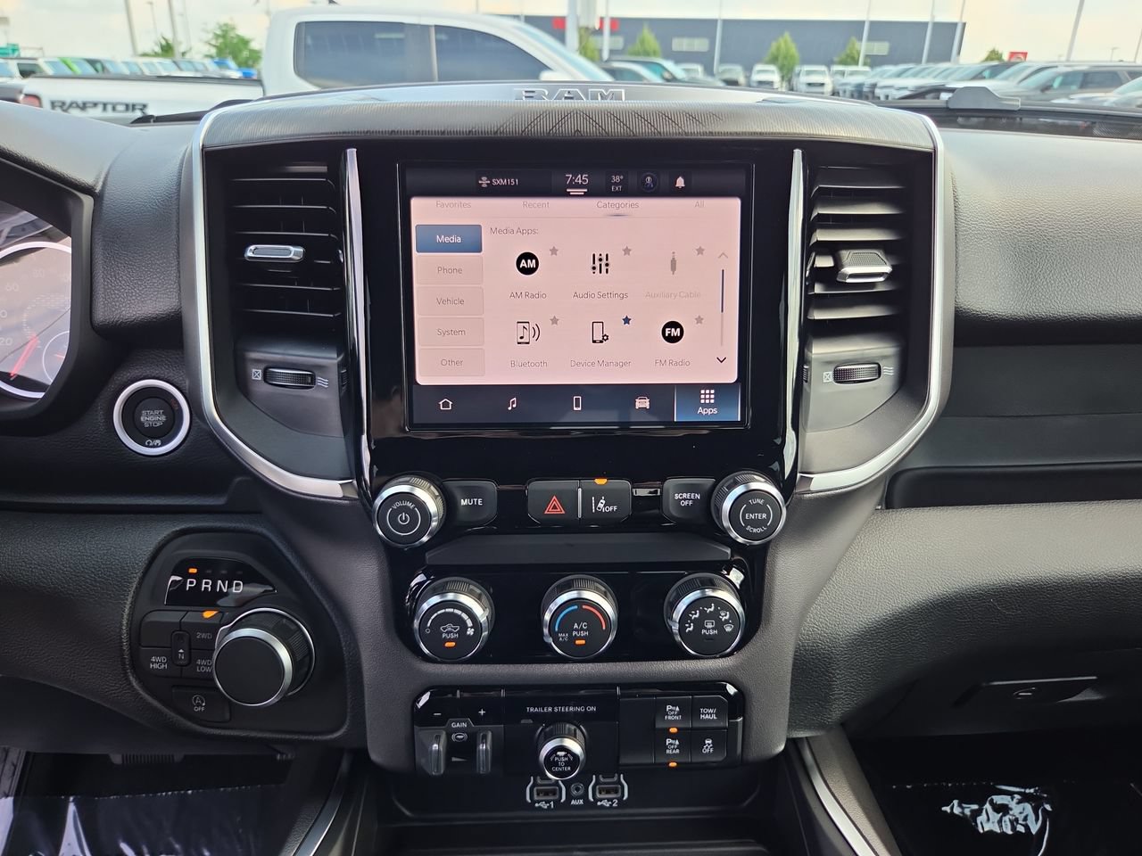 New 2026 RAM 1500 Express AWD/4WD image 23
