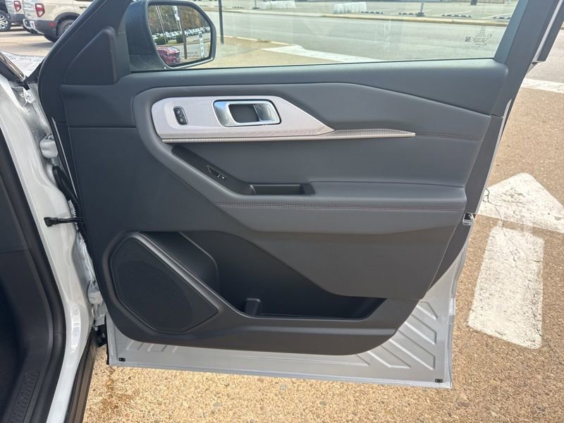 New 2026 Ford Explorer Active AWD/4WD image 20