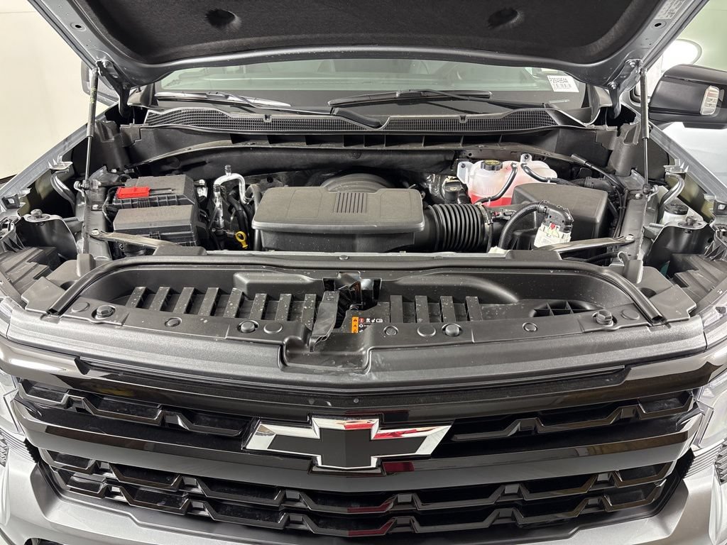 Used 2026 Chevrolet Silverado 1500 LT Trail Boss w/ LT Trail Boss Premium Package AWD/4WD image 44