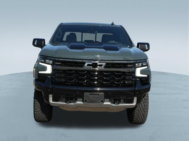 Used 2026 Chevrolet Silverado 1500 ZR2 w/ Dark Appearance Package AWD/4WD video 2
