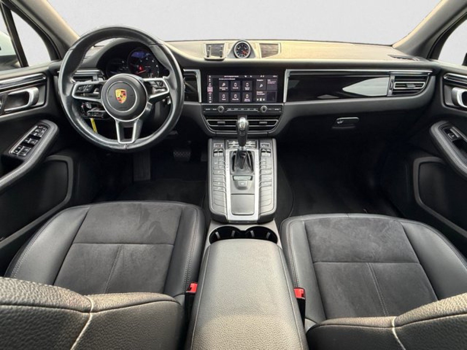 Used 2021 Porsche Macan AWD/4WD image 13