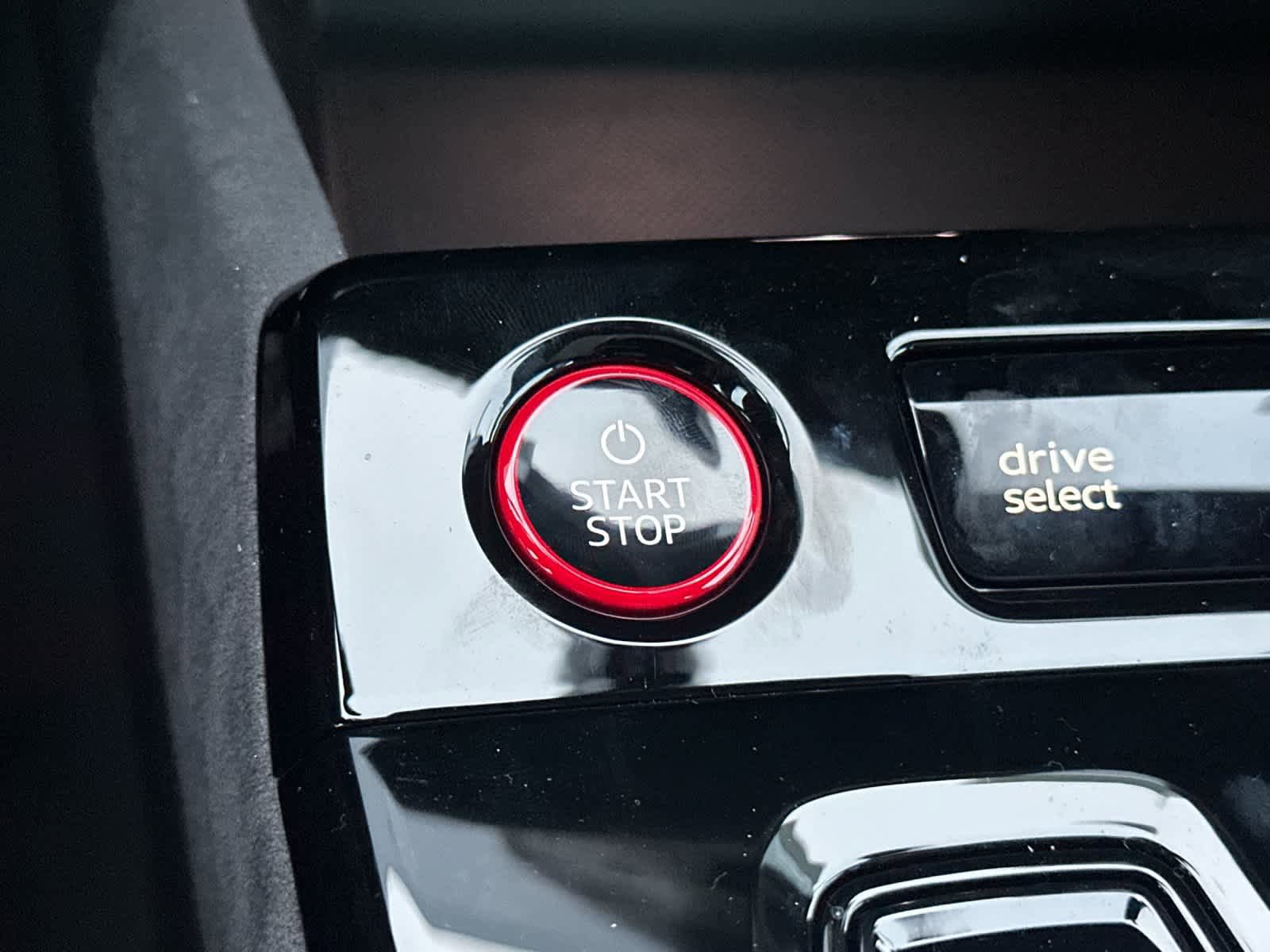 New 2025 Audi S6 e-tron Premium Plus AWD/4WD image 21