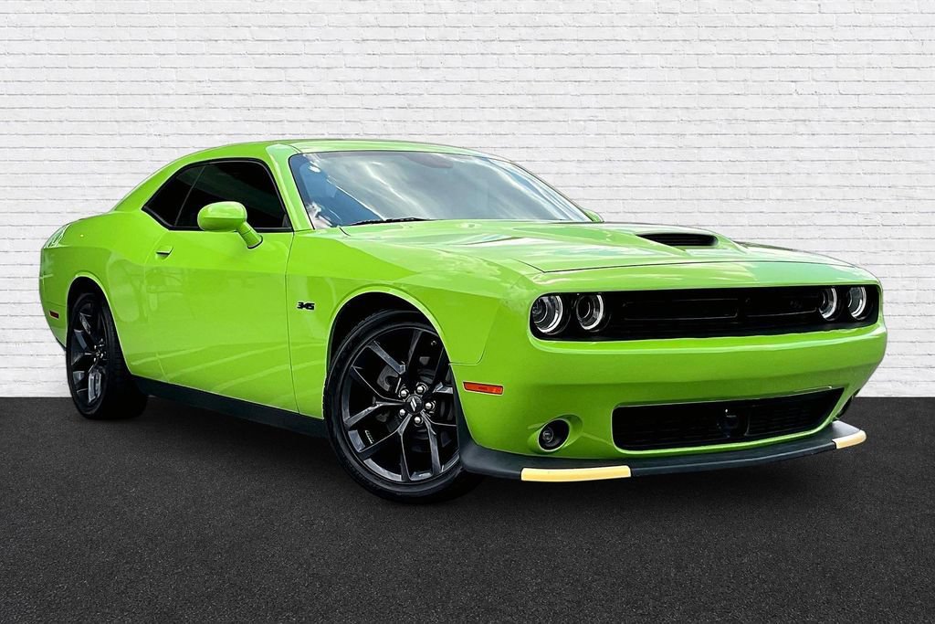 Used 2023 Dodge Challenger R/T w/ Plus Package RWD image 3