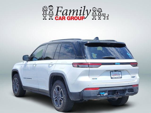 Used 2022 Jeep Grand Cherokee Trailhawk w/ Advanced Protech Group II AWD/4WD image 3