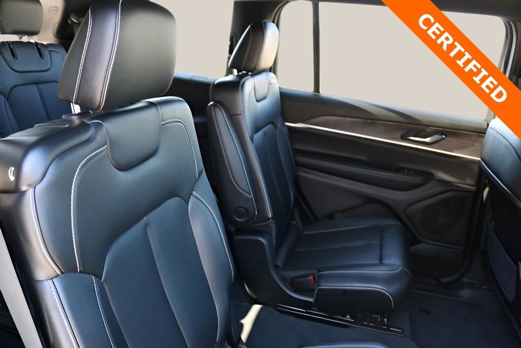 Used 2024 Jeep Grand Cherokee L Limited w/ Trailer Tow Package image 17