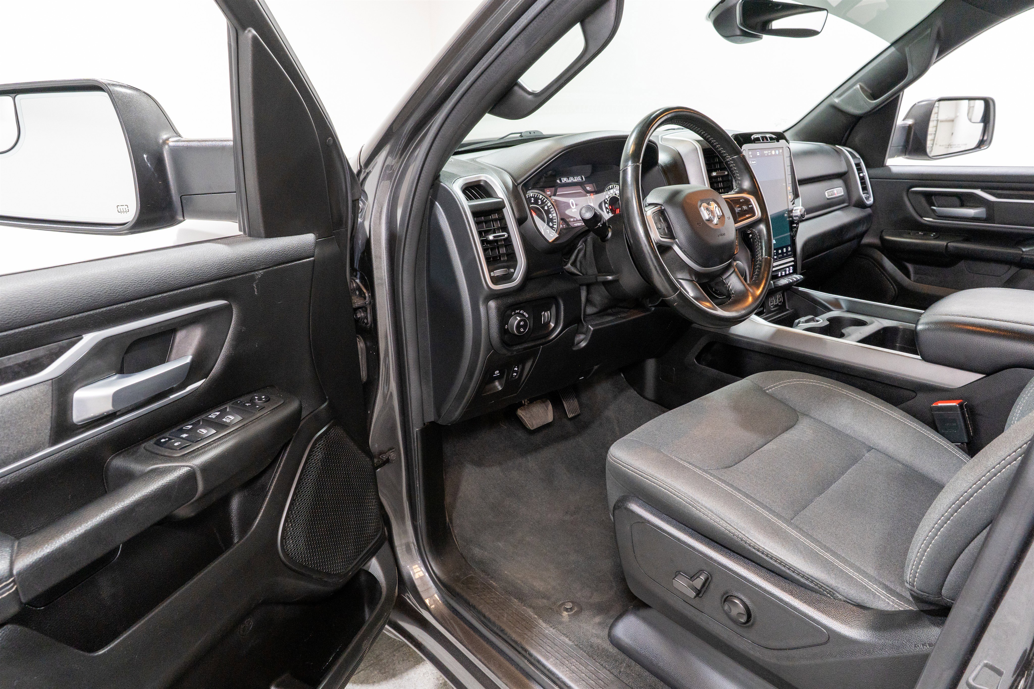 Used 2022 RAM 1500 Lone Star AWD/4WD image 13