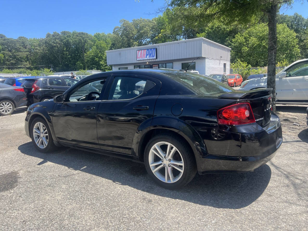 Used 2013 Dodge Avenger SE FWD image 20