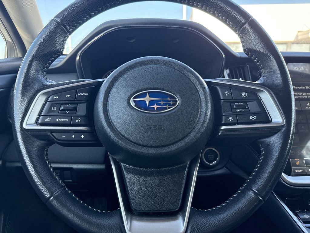 Used 2025 Subaru Outback Premium image 11