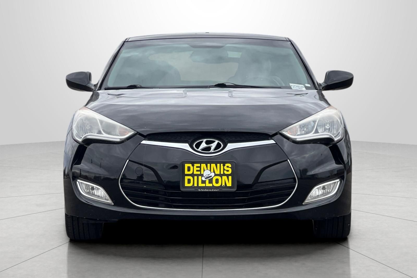 Used 2014 Hyundai Veloster w/ Style Package 02 image 6