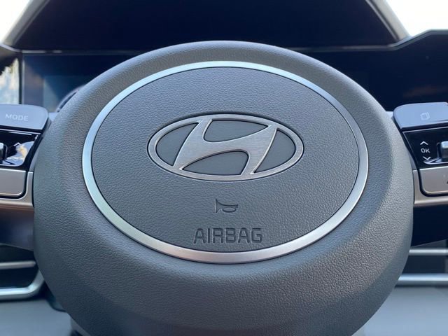 New 2025 Hyundai Elantra SEL image 20