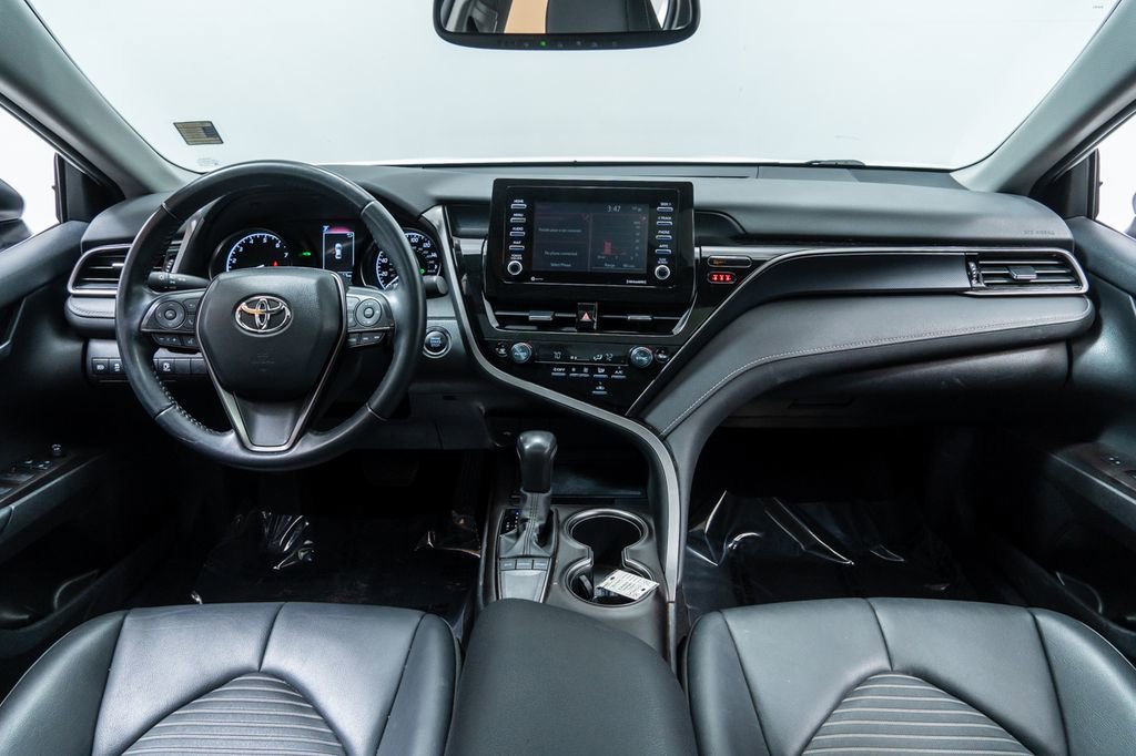 Used 2022 Toyota Camry SE w/ Convenience Package FWD image 20