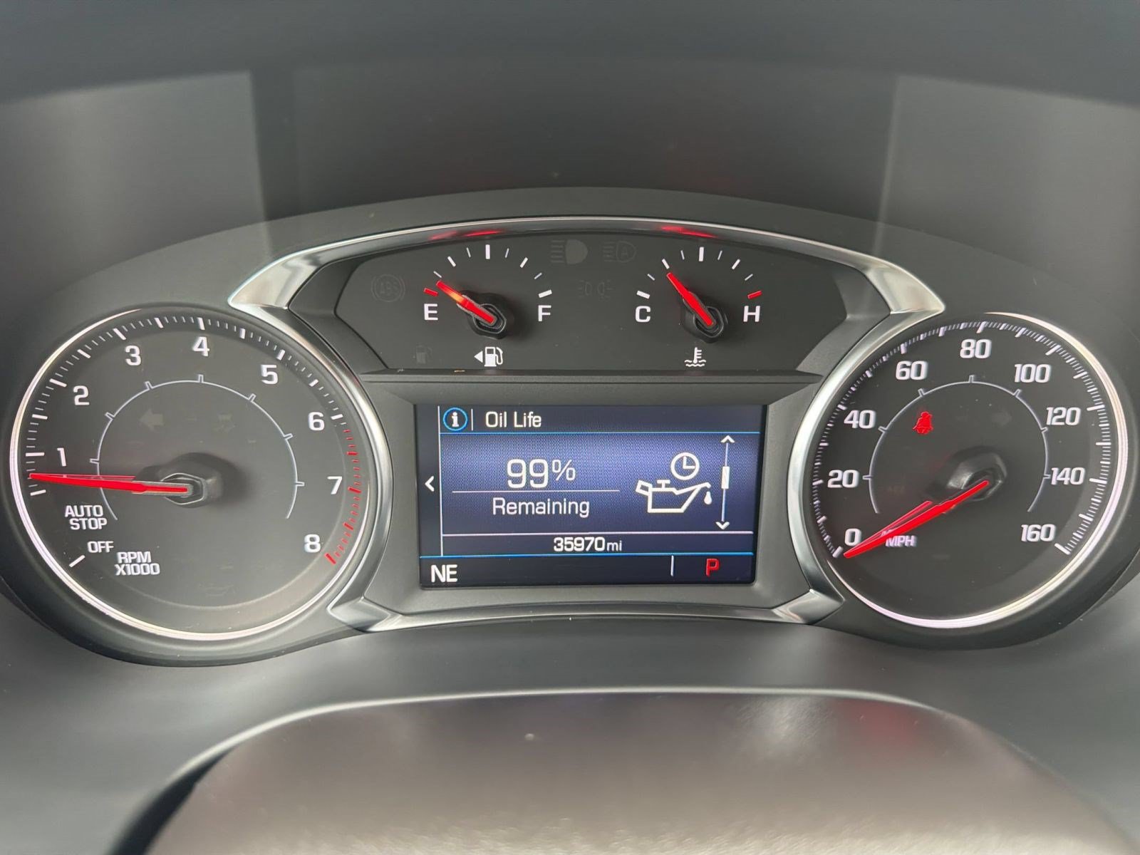 Used 2023 GMC Acadia SLE w/ Driver Convenience Package AWD/4WD image 19