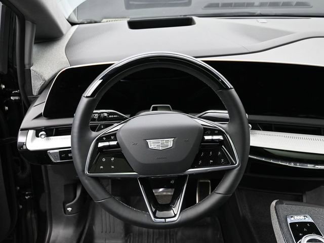 New 2026 Cadillac Optiq Sport 2 w/ LPO, Floor Liner Package image 27