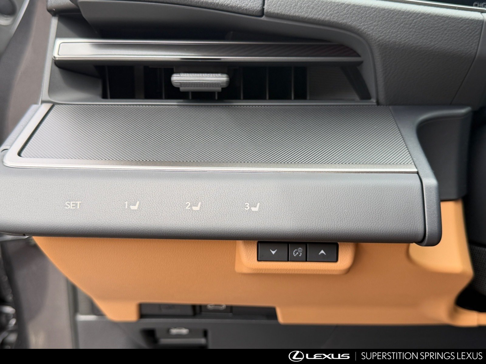 New 2026 Lexus ES 350e w/ Cold Area Package FWD image 19