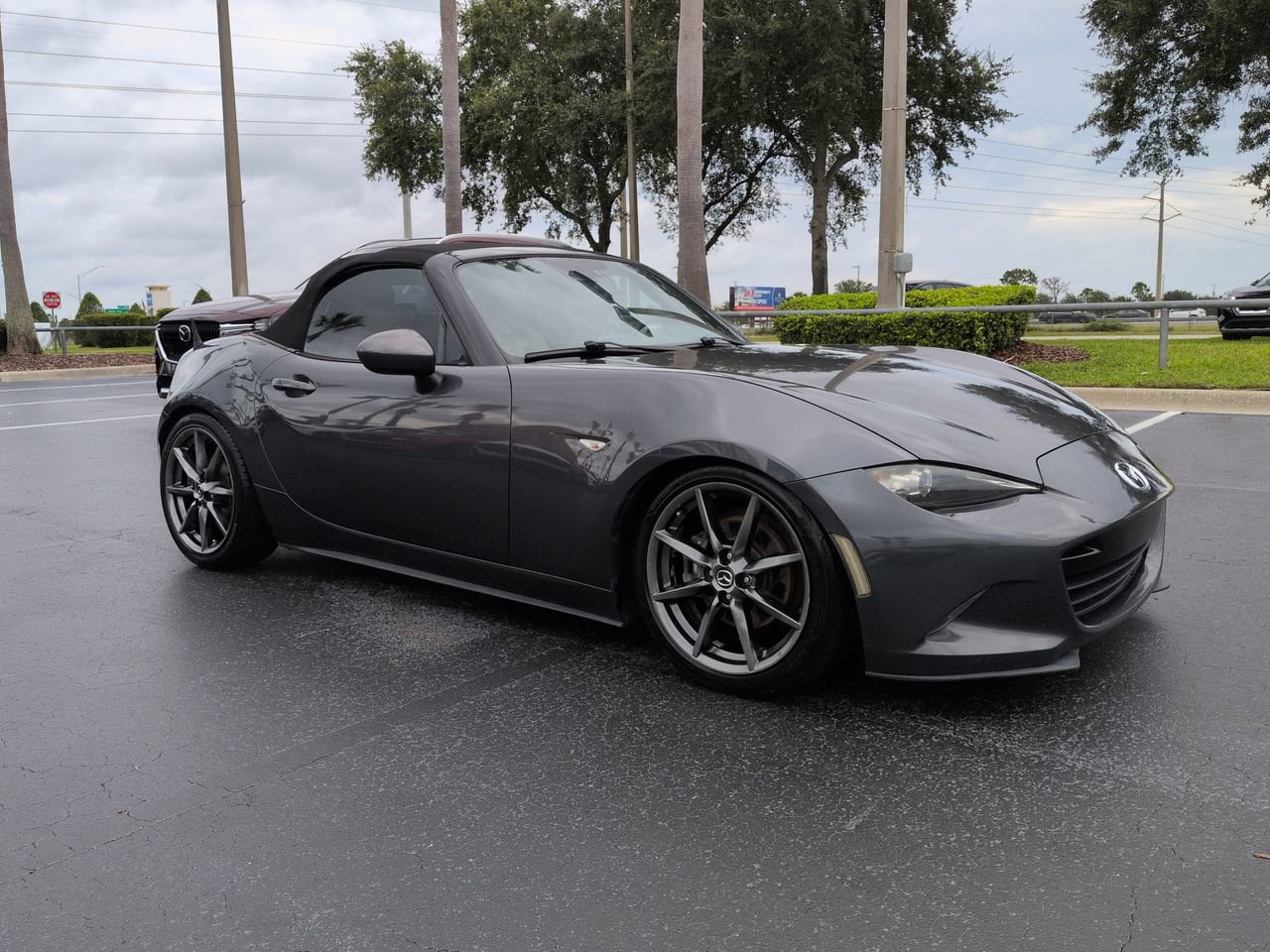Used 2016 MAZDA MX-5 Miata Grand Touring RWD image 2