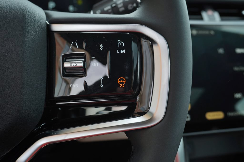 New 2026 Land Rover Discovery Sport Landmark AWD/4WD image 16