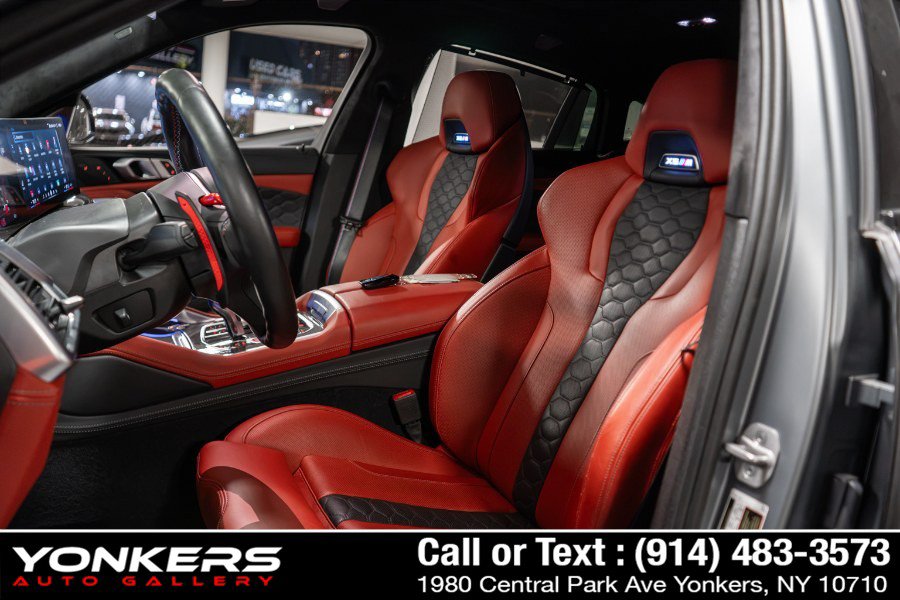 Used 2025 BMW X6 M Competition w/ Executive Package AWD/4WD image 35