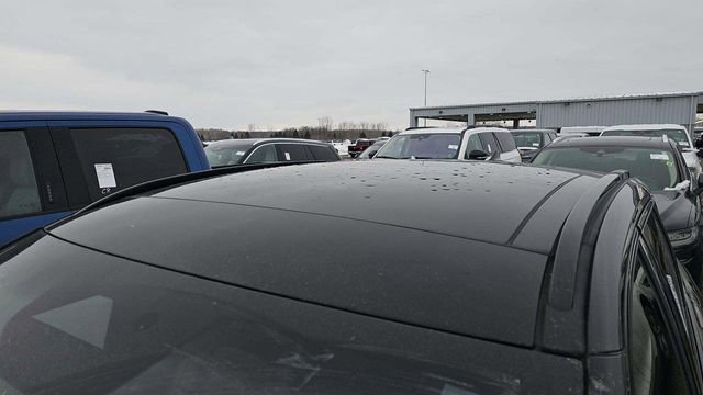 Used 2024 Lincoln Corsair Reserve w/ Equipment Group 201A image 27