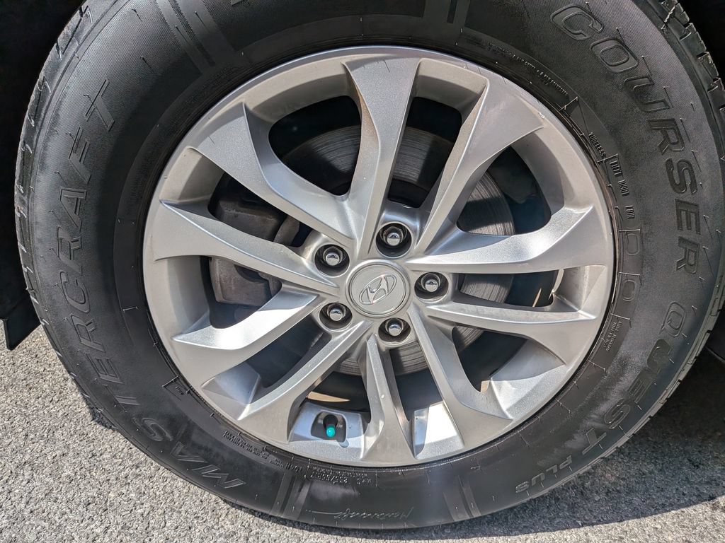 Used 2019 Hyundai Santa Fe SEL AWD/4WD image 40