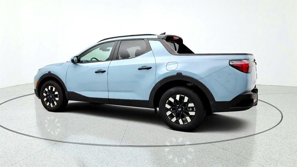 Used 2025 Hyundai Santa Cruz SEL FWD image 7