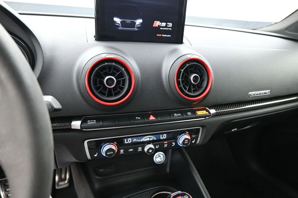 Used 2018 Audi RS 3 w/ Dynamic Package AWD/4WD image 37