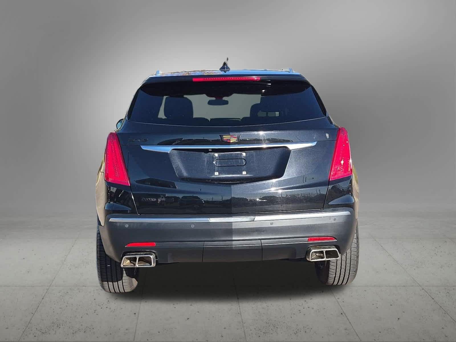 Used 2018 Cadillac XT5 AWD image 5