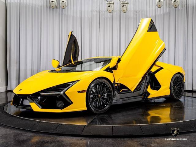 Used 2024 Lamborghini Revuelto AWD/4WD image 8