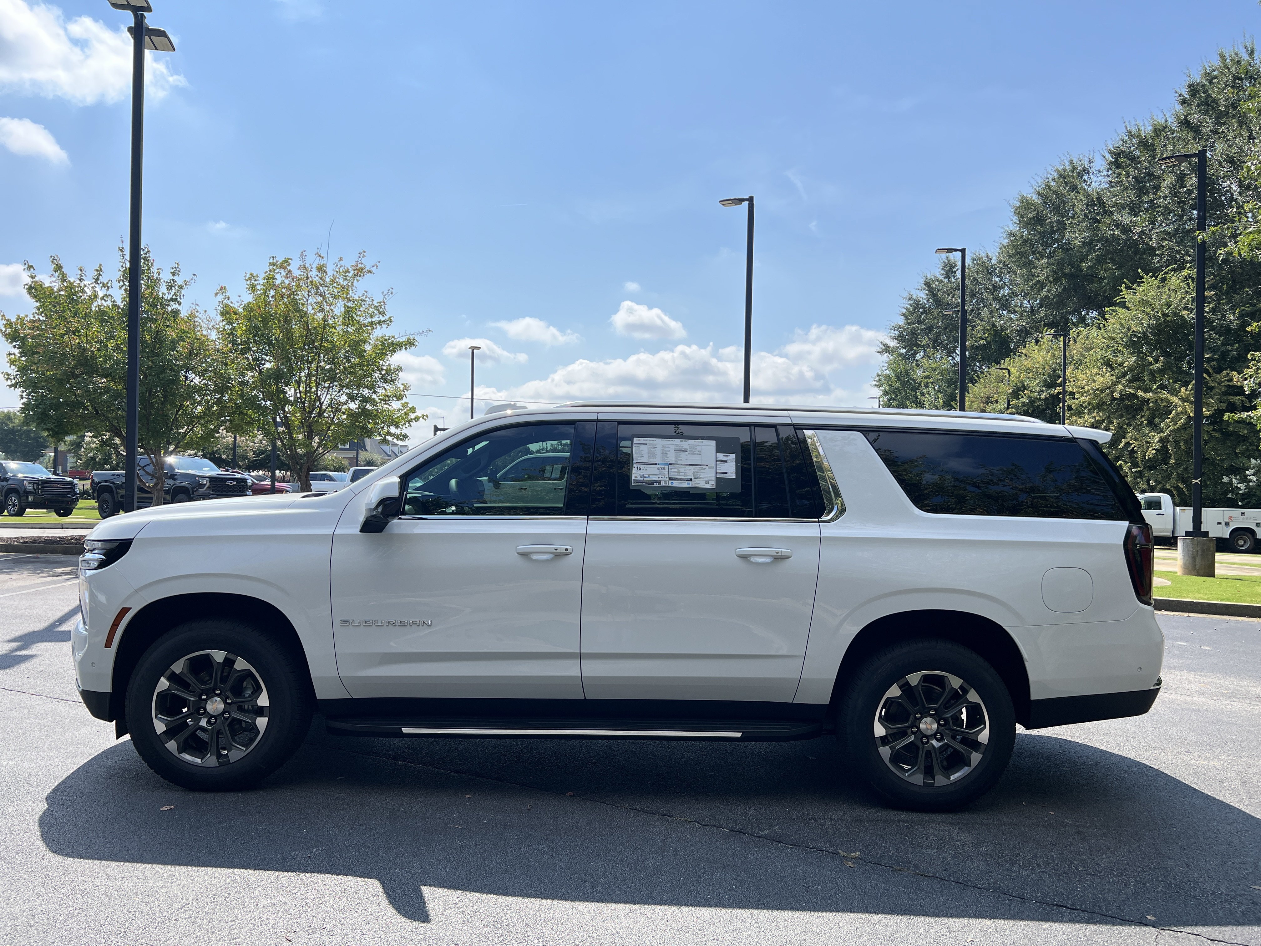New 2026 Chevrolet Suburban LS w/ LPO, Get Active Package AWD/4WD image 6