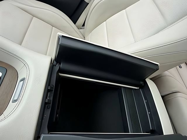 Used 2022 Mercedes-Benz GLS 450 4MATIC image 23