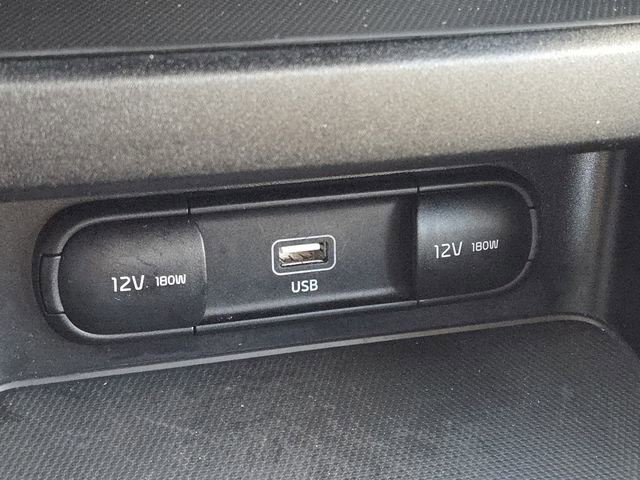 Used 2023 Kia Forte LXS image 5