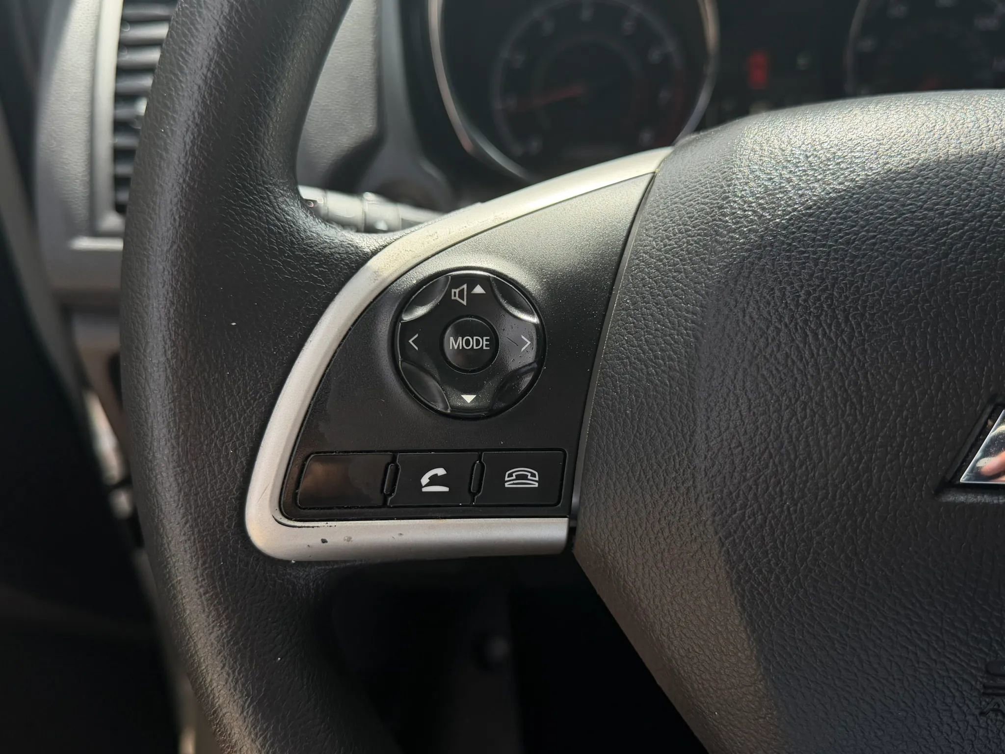 Used 2021 Mitsubishi Outlander Sport ES FWD image 15