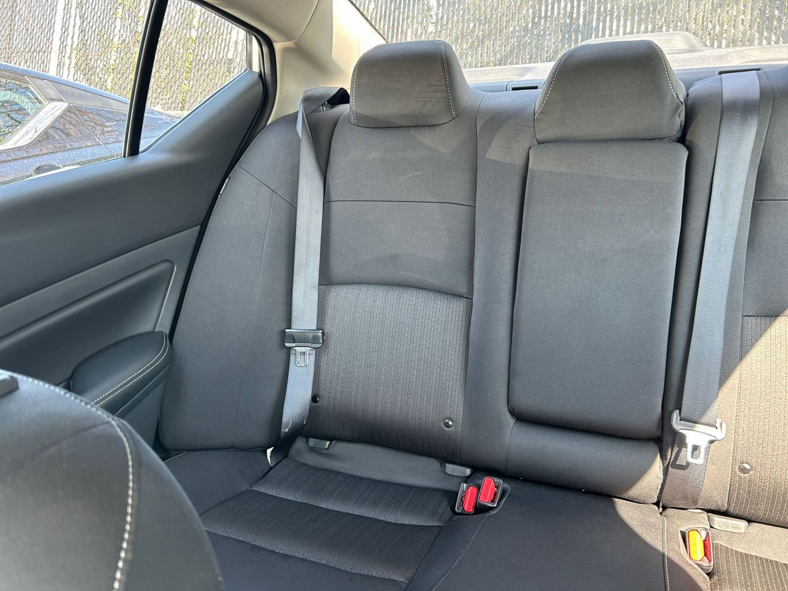 Used 2025 Nissan Altima 2.5 SV FWD image 34