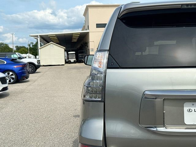 Certified 2022 Lexus GX 460 Premium w/ Premium Plus Package AWD/4WD image 10