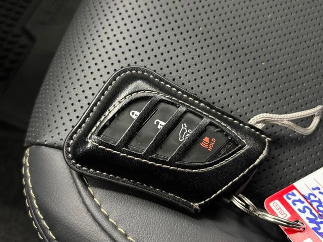 Used 2025 Lexus GX 550 AWD/4WD image 39