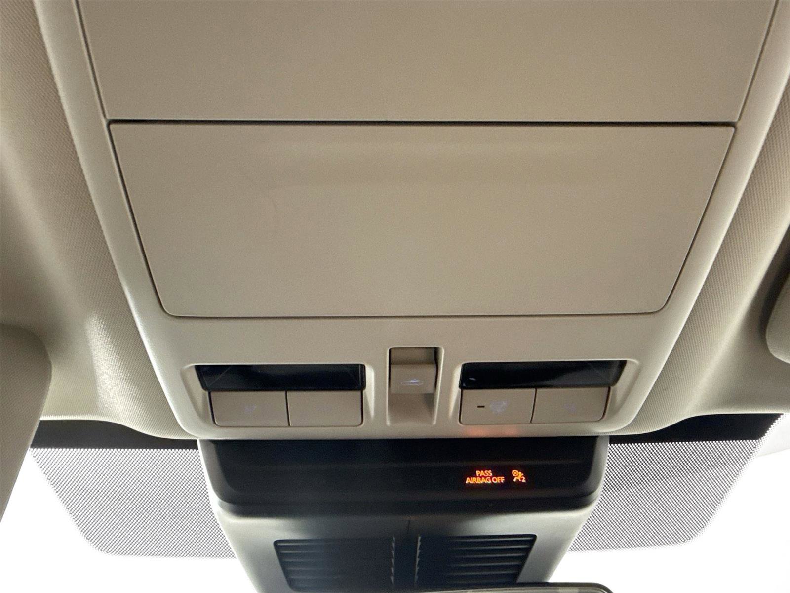 Certified 2024 MAZDA CX-90 Plug-In Hybrid w/ Preferred image 22