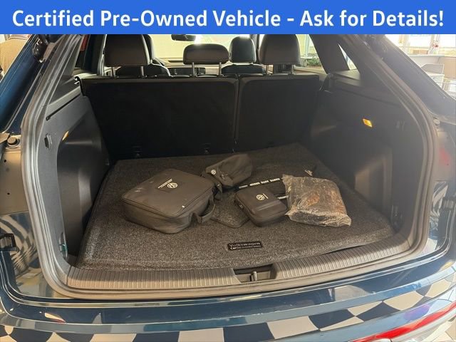 Certified 2022 Volkswagen Atlas Cross Sport SE image 11