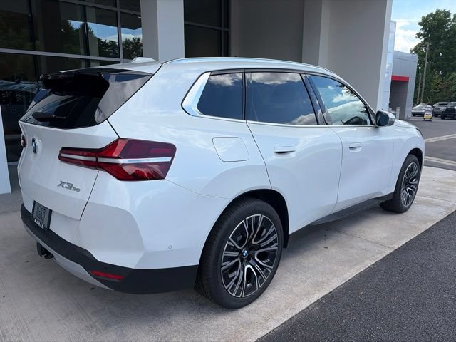 New 2026 BMW X3 xDrive30i w/ Premium Package AWD/4WD image 3