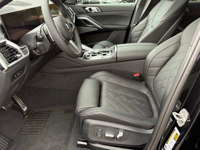 New 2026 BMW X6 xDrive40i w/ Premium Package image 17