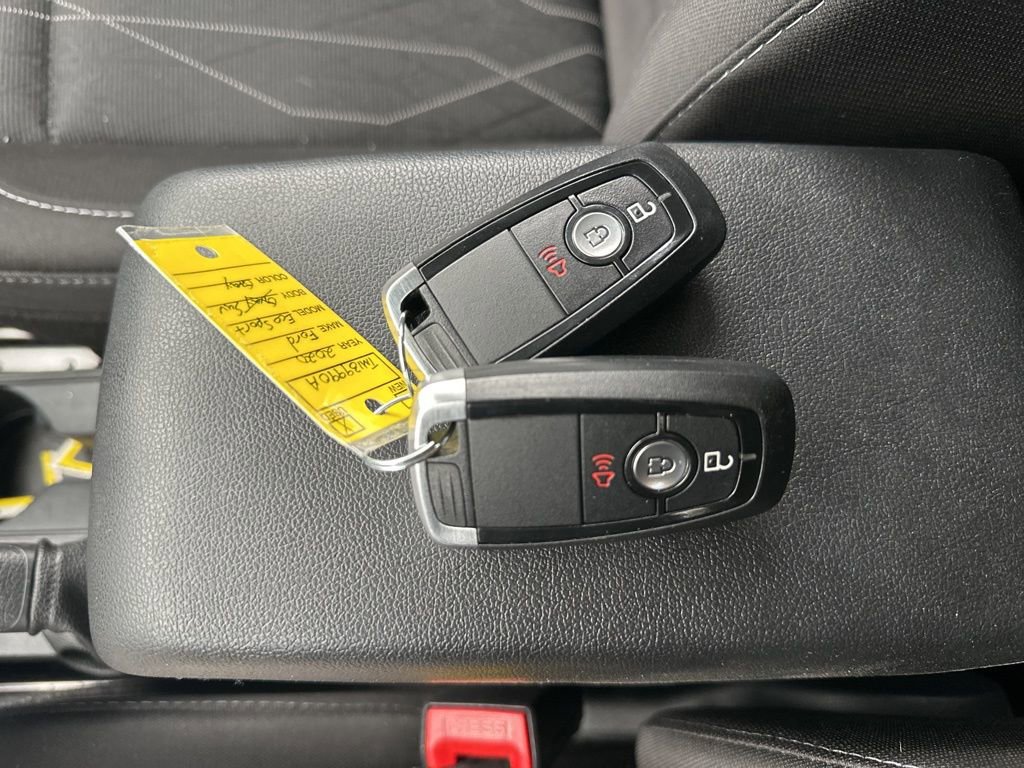 Used 2020 Ford EcoSport SE FWD image 19
