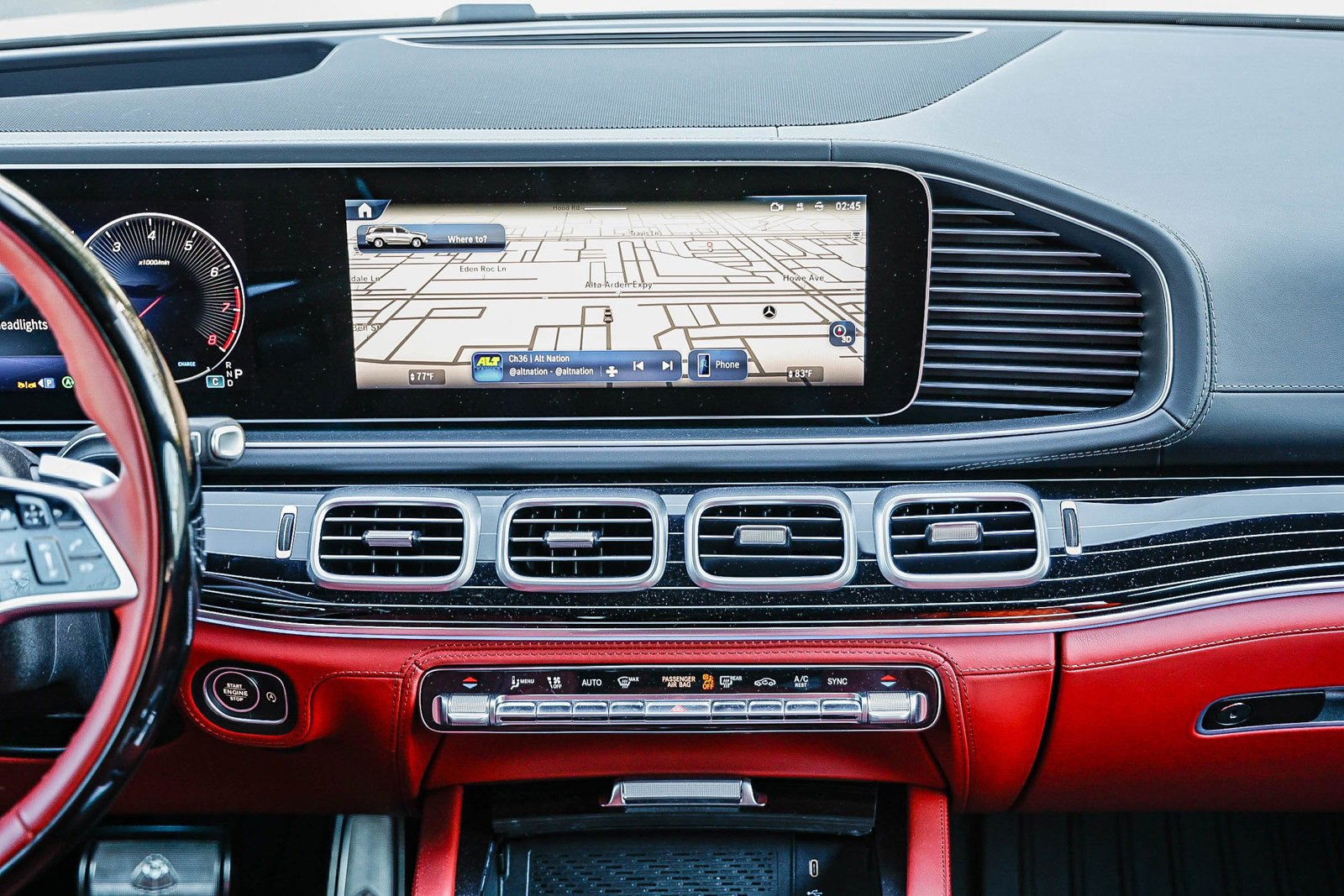 Used 2025 Mercedes-Benz Maybach GLS 600 4MATIC image 11