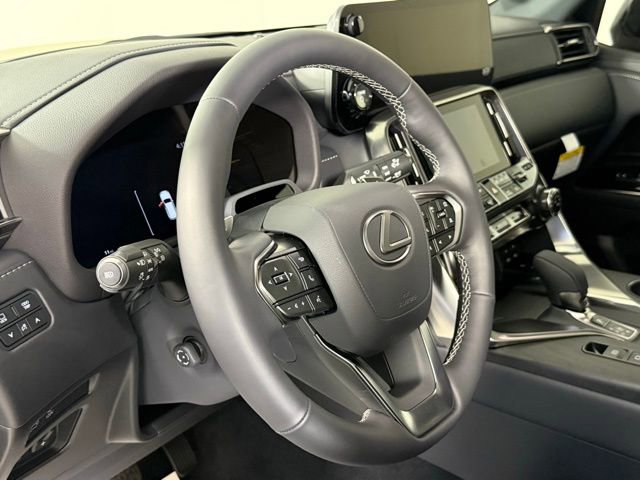 New 2026 Lexus LX 700h Overtrail image 15