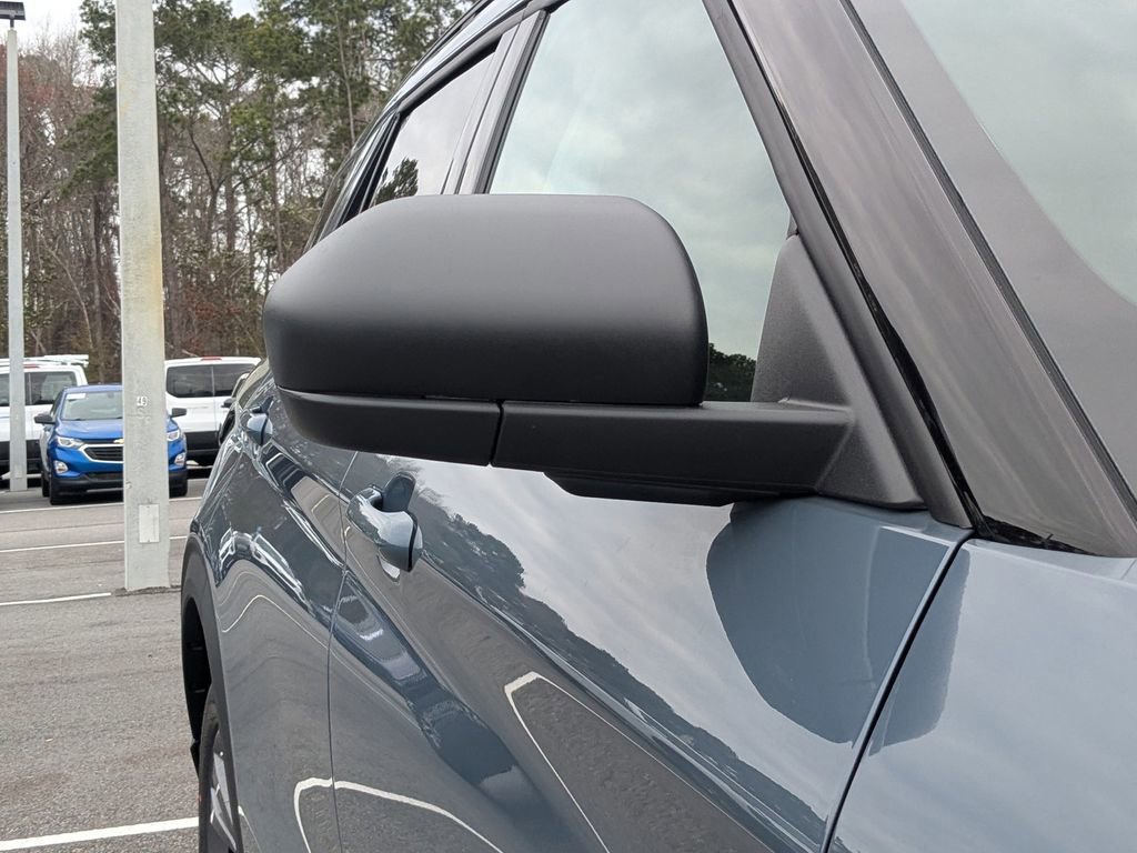 New 2026 Ford Explorer Active w/ Active Comfort Package image 11