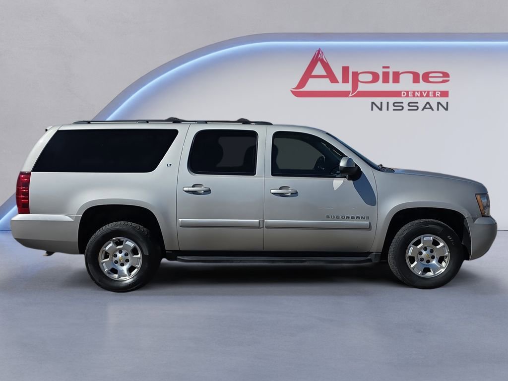 Used 2009 Chevrolet Suburban LT image 6