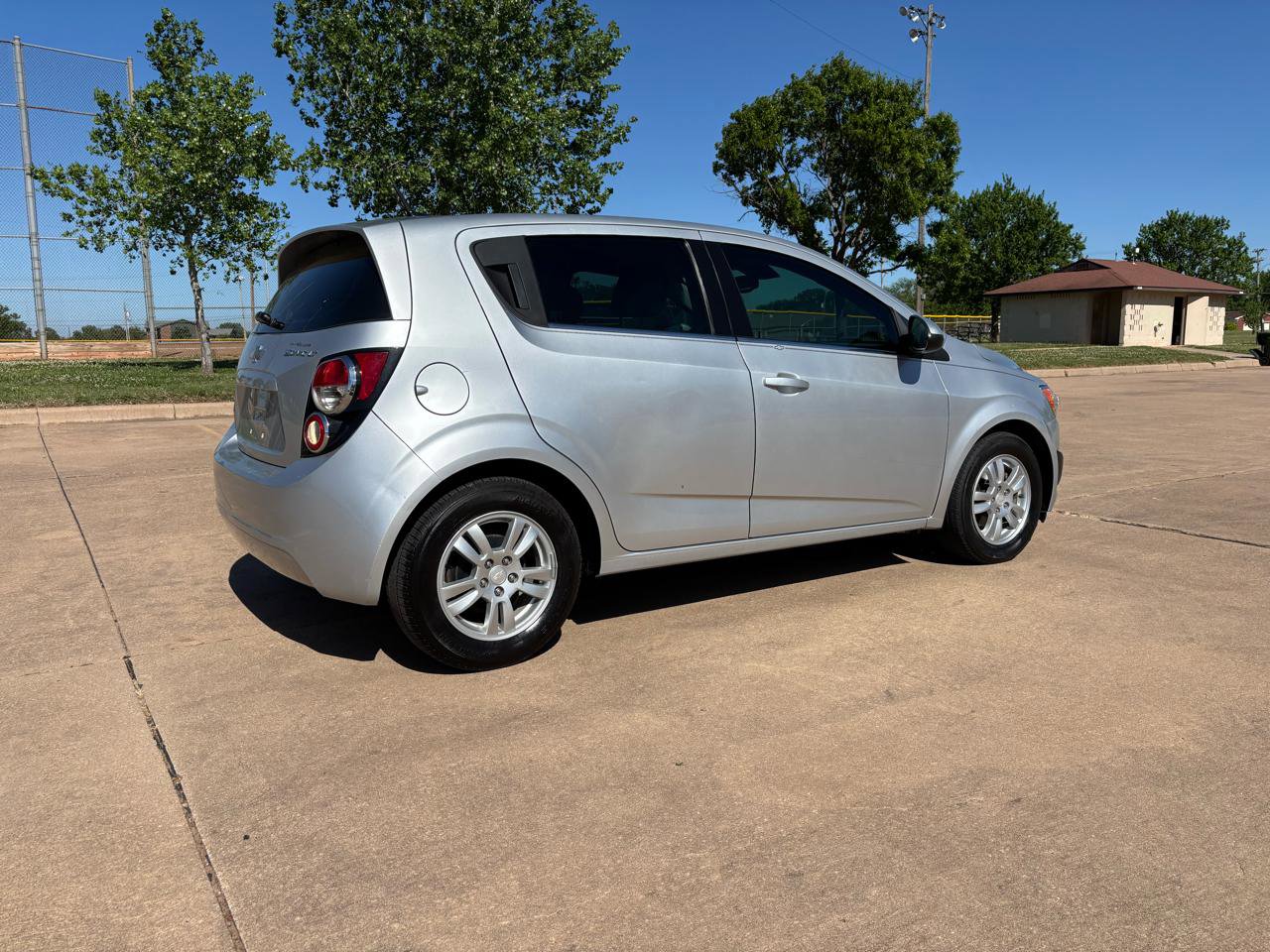 Used 2013 Chevrolet Sonic LT FWD image 22